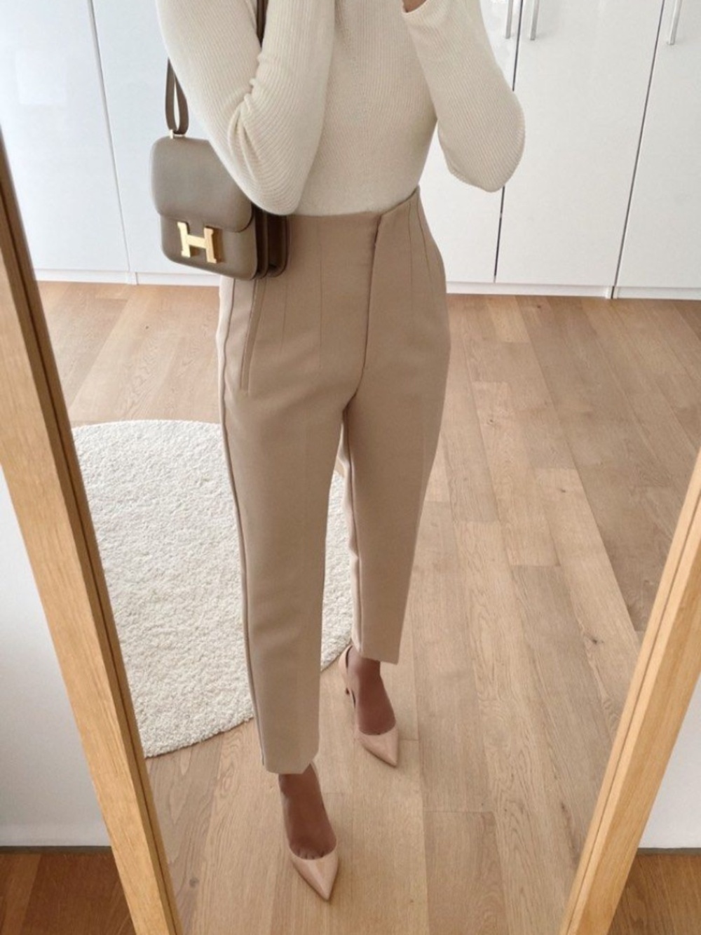 ZARA High-Waisted Pants Size S Viral Blogger Favorite